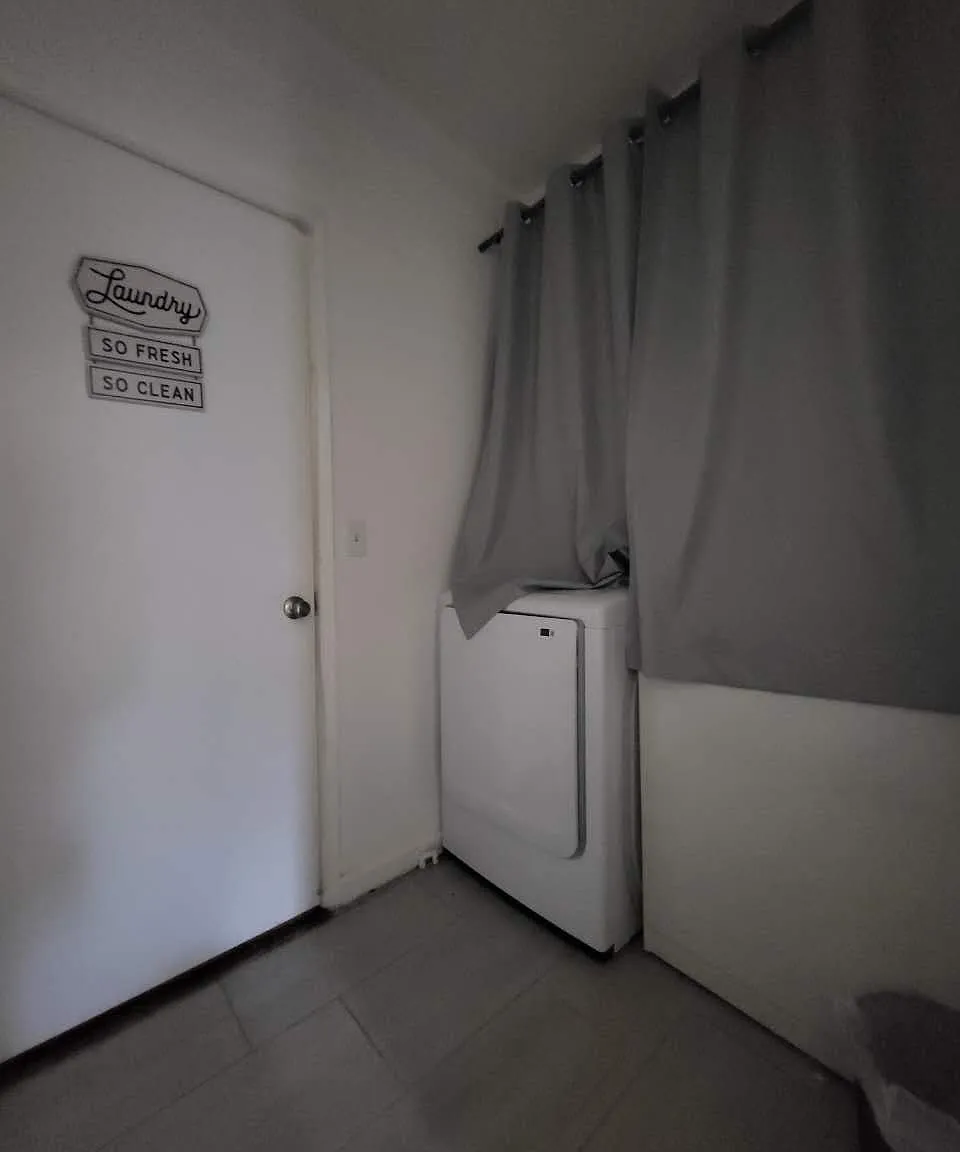 Kejaro Ct, Centereach — Photo 3