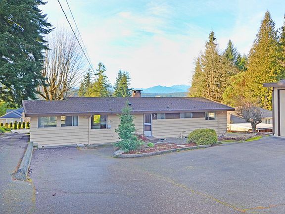 2nd image of 6046 Harlow Dr