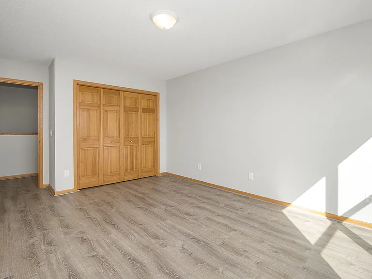 2434 Elianna Dr — Photo 31