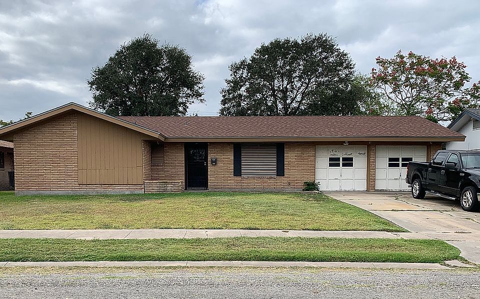 1st image of 4645 Janssen Dr