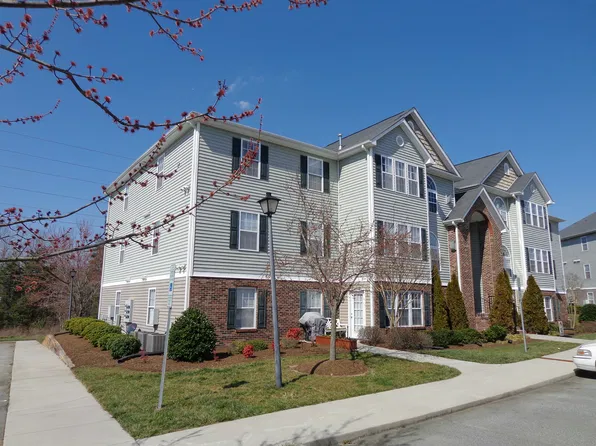 3489 Forestdale Dr APT 3C, Burlington, NC 27215