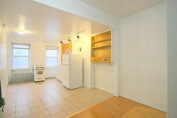 Rented by Citi Habitats | media 35