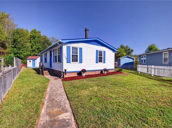 1120 Misty Harbor Ct, Virginia Beach, VA 23454