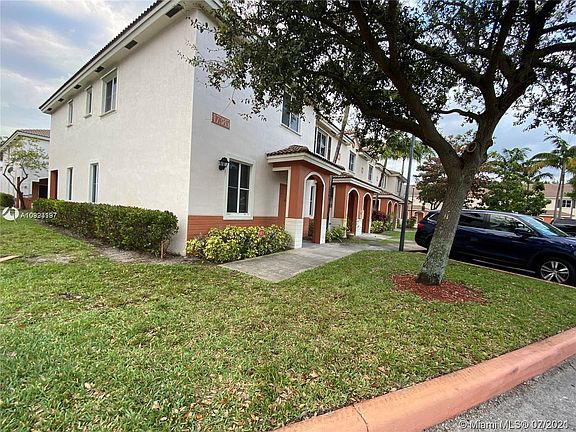 4th image of 17385 NW 7th Ave #2802-102