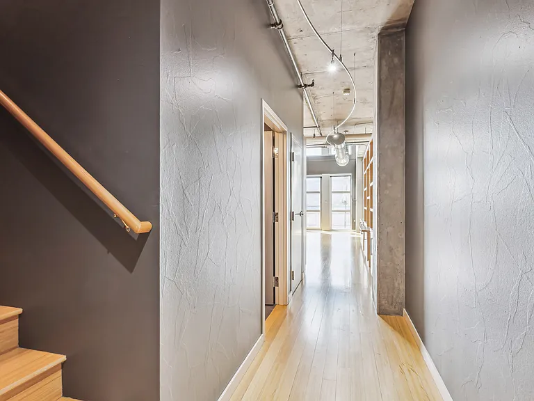 1401 Wewatta St #210 — Photo 8
