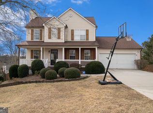 3870 Michaels Creek Way, Loganville, GA 30052