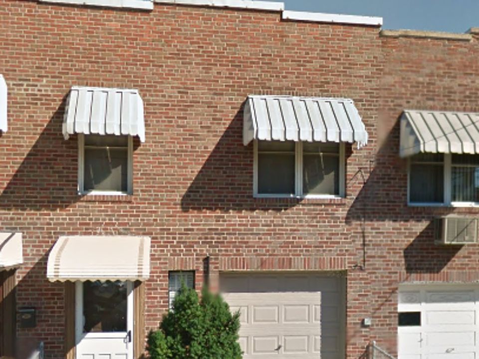 1st image of 2533 48th St