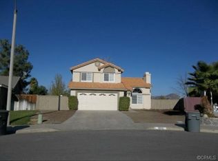 19310 Henshaw Ct, Lake Elsinore, CA 92530