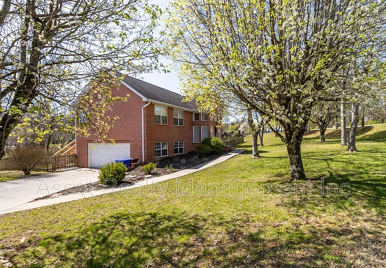 170 Sweet Gum Ln — Photo 5