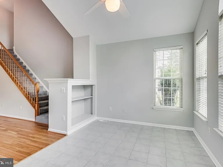 43537 Clivedon Ct — Photo 17