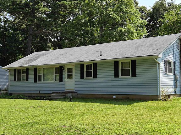 3rd image of 773 S Mill Rd