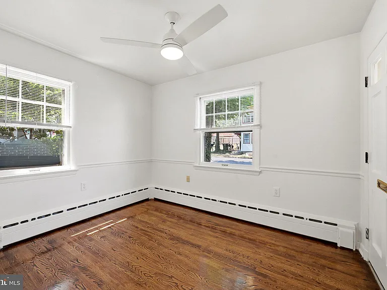 31 E Germain St — Photo 16