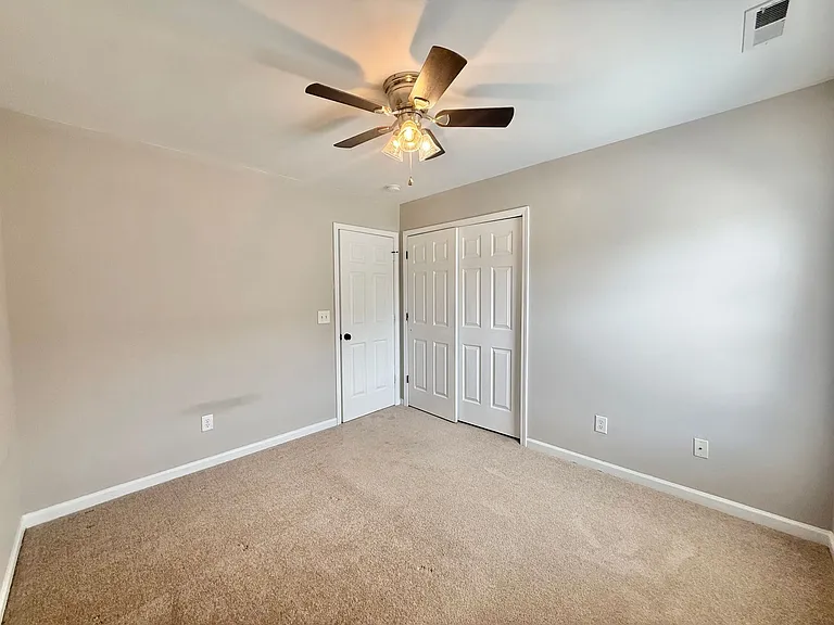 6016 Namozine Ct — Photo 24