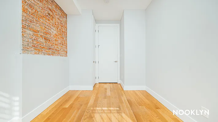 Rented by Nooklyn NYC LLC | media 29