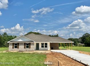 11260 Old Kiln Rd, Picayune, MS 39466