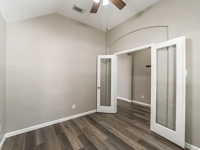 11310 Overland Trail Dr — Photo 3