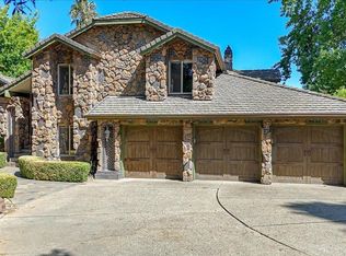 19144 Hidden Lakes Ln, Acampo, CA 95220