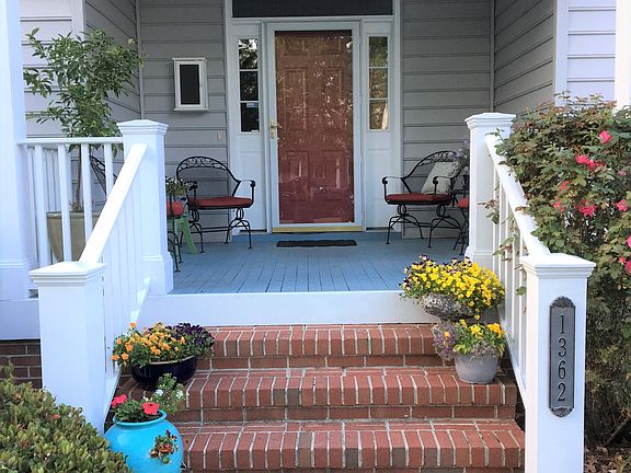 3rd image of 1362 Brunswick Ave