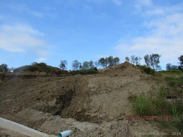 Lot 9 Longwood Drive, Naugatuck, CT 06770