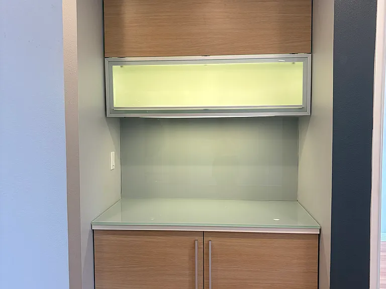 1850 E Maryland Ave #3 — Photo 9