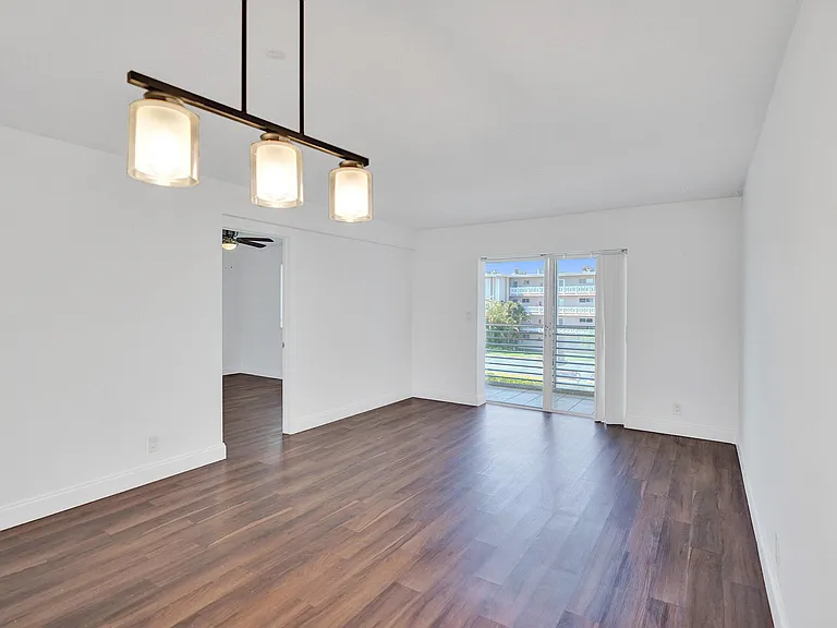 2640 Garden Dr S #301 — Photo 16