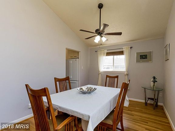 A plenthora of room for all of your guests!