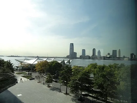 Rented by Battery Park Realty | media 30