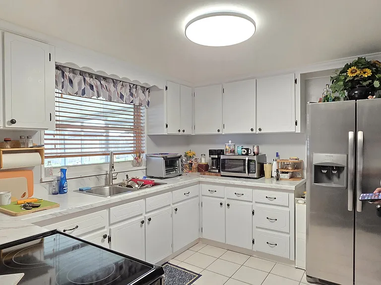 7418 E Comanche Ave — Photo 10