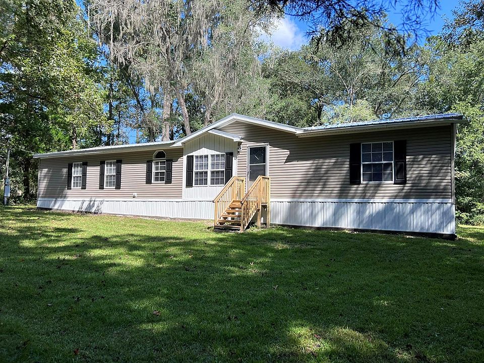 1st image of 341 NW Nye Hunter Dr
