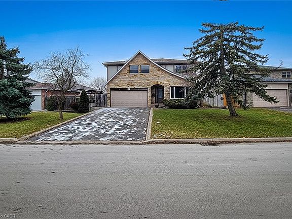2nd image of 801 Syer Dr