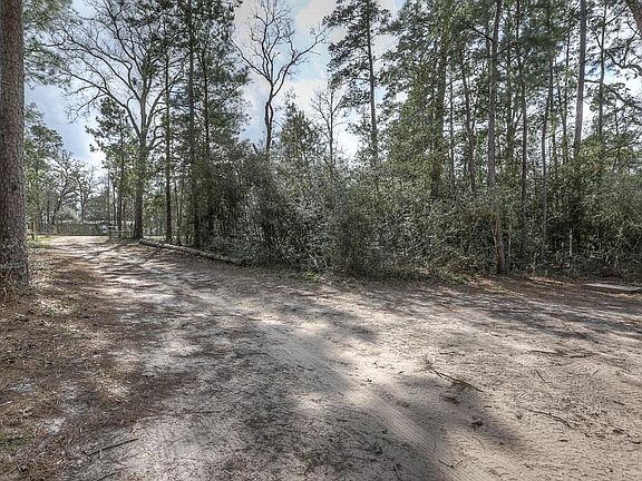 3rd image of 24538 Shady Oaks Blvd