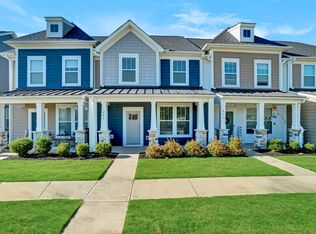 207 Dalmatian Dr, Spartanburg, SC 29307