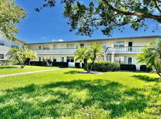 186 Windsor Dr #I, West Palm Beach, FL 33417
