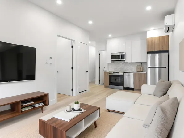 297 Third Avenue image 1 of 7