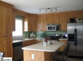 104 Quail Valley Dr, Lyman, SC 29365