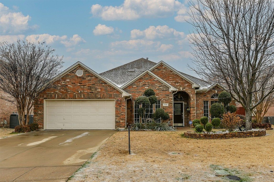 1701 Clover Hill Rd, Mansfield, TX 76063 Zillow