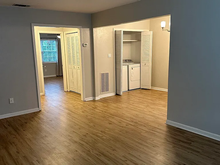 520 E Call St #4 — Photo 5