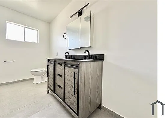 305 E Plymouth St #4 — Photo 9