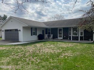 207 Stauffer Dr, Edgerton, OH 43517