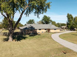 2415 NE 98th St, Oklahoma City, OK 73131