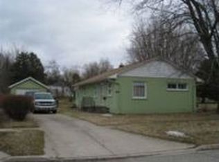 747 Riverside Dr, Portland, MI 48875