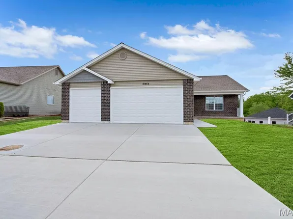 10454 Fairway Dr #159, Foristell, MO 63348