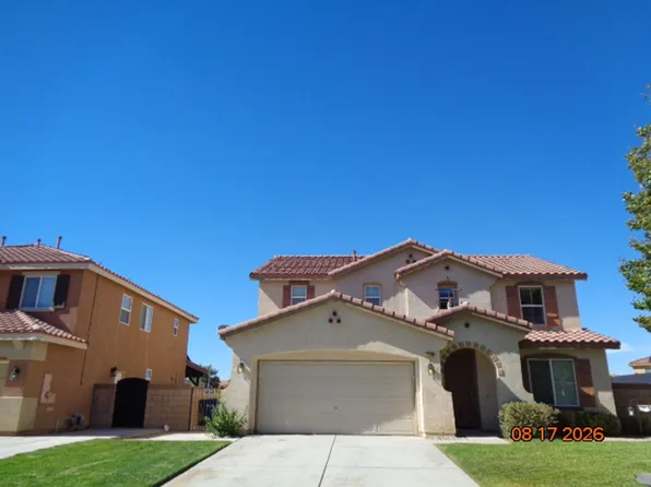 2739 Garnet Ln, Lancaster, CA 93535