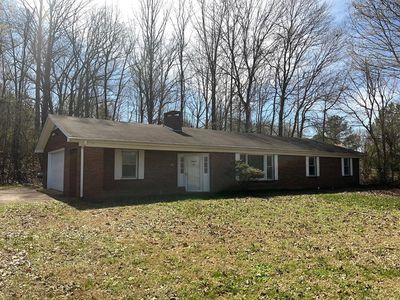1403 Lone Oak Rd, Paris, TN, 38242