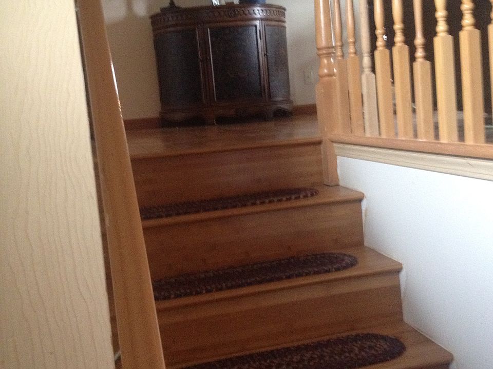 2nd image of 3908 152nd Pl SE