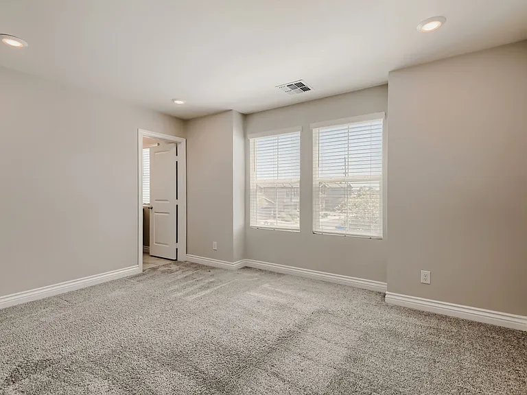 5774 Blue Serenity Ct — Photo 6