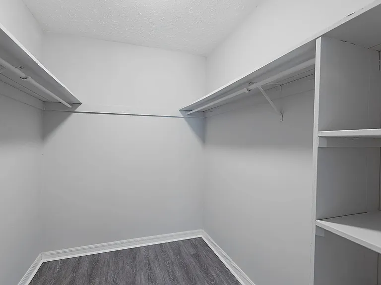 Closet Closet