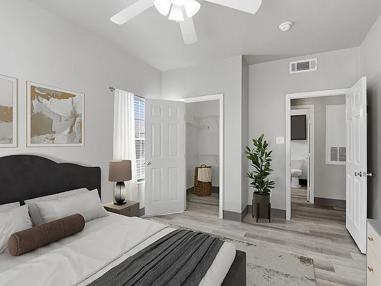 Almeda Park Apartments — Photo 13