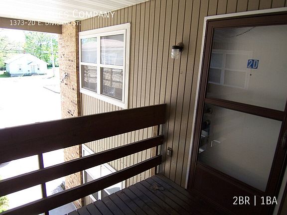 2nd image of 1373-2D E Division St