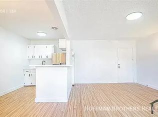 1837 W 12th St #301, Los Angeles, CA 90006